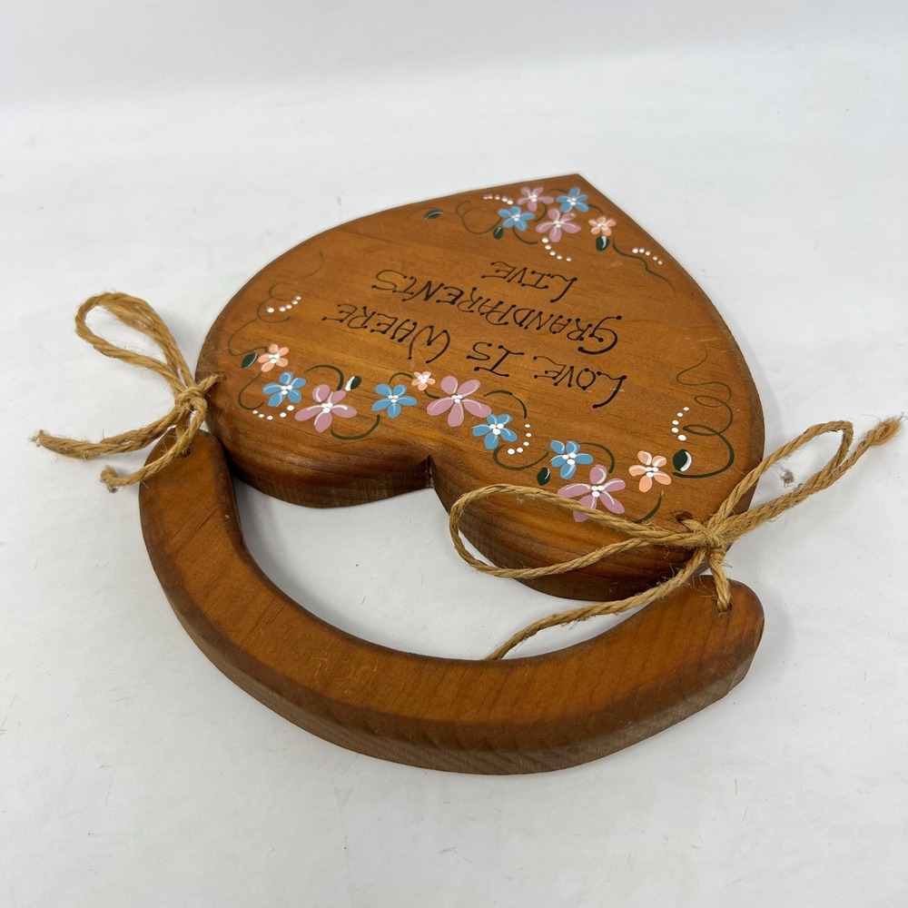 Vintage Wood Painted Heart "Grandparents" Hanging Wall Decor Cottagecore Country - Picture 3 of 8